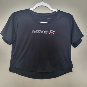 Nike Women's Black Crop Top with Pink Logo Size Small